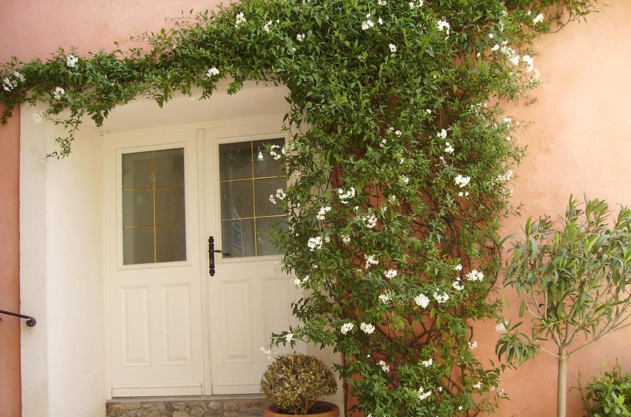 La Cle Des Songes Bed & Breakfast Claviers Dış mekan fotoğraf