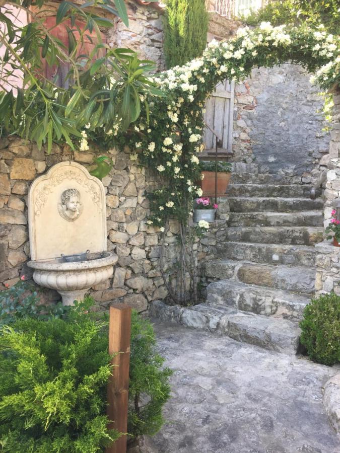 La Cle Des Songes Bed & Breakfast Claviers Dış mekan fotoğraf